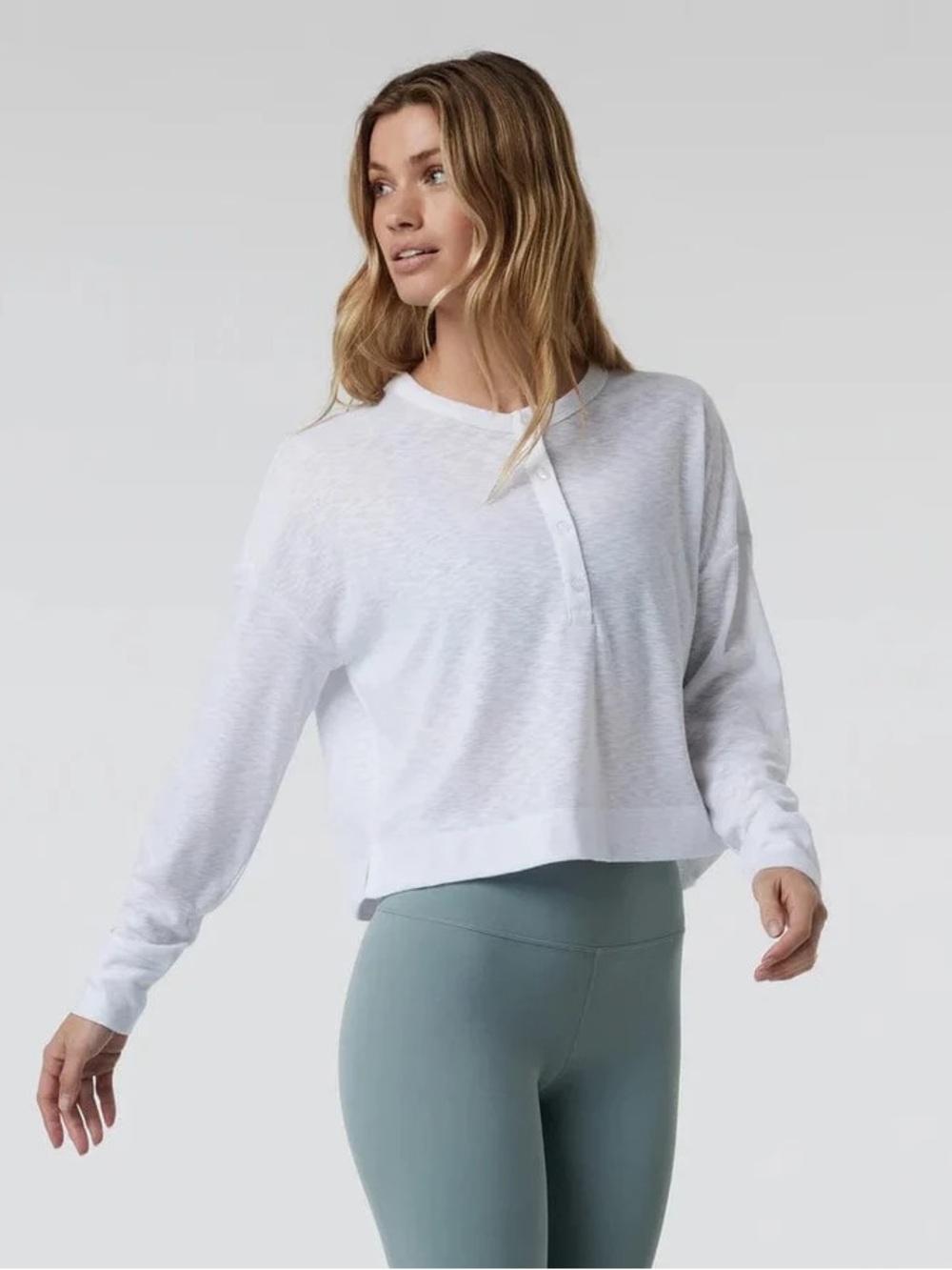 Vuori Longsleeve Sunrise Oversize Henley - Women's